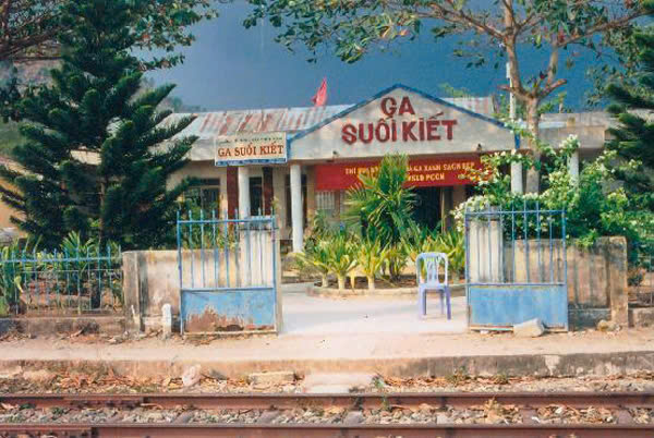 Ga Suối Kiết