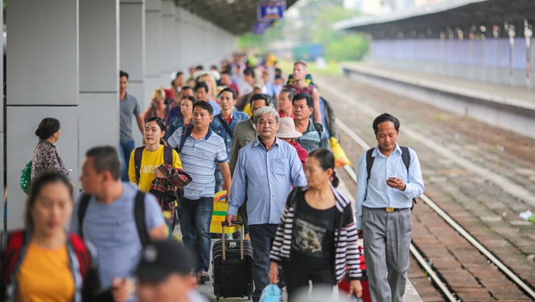 Vé Tàu Tết 2026 Giai Đoạn 03/02 - 08/03/2026 Chính Thức Hết Vé